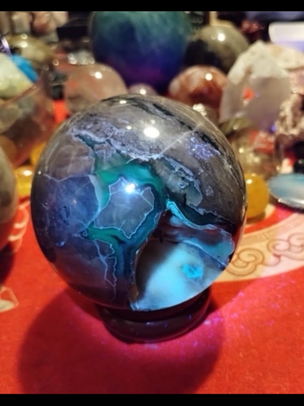 Volcano agate sphere - Picture 4 of 11